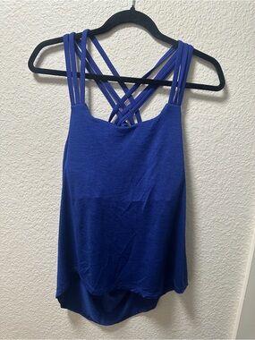 Ladies prAna tank top
